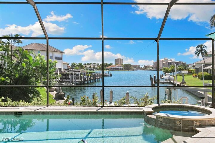 Property Photo:  800 Arcadia Court  FL 34145 