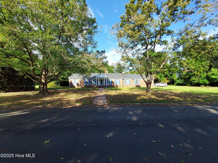 Property Photo: 301 Pecan Lane NC 28352