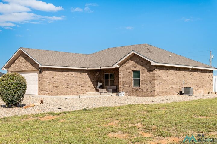 Property Photo: 132 Crest Pointe Drive NM 88130