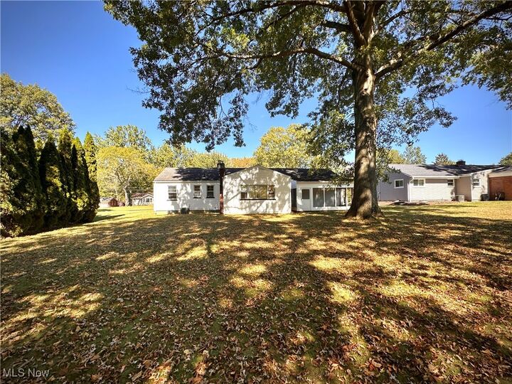 Property Photo:  813 Brookfield Avenue  OH 44512 
