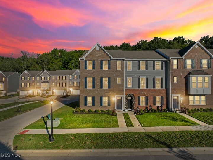 Property Photo:  1122 Bean Lane  OH 44313 