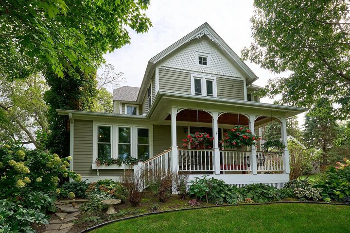 Property Photo:  27055 Smithtown Road  MN 55331 