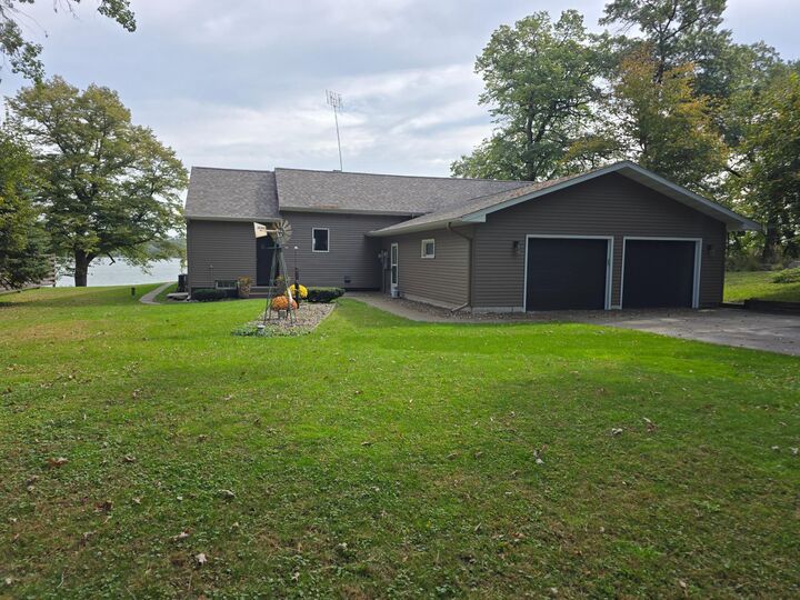 Property Photo:  104 206th Street  WI 54026 