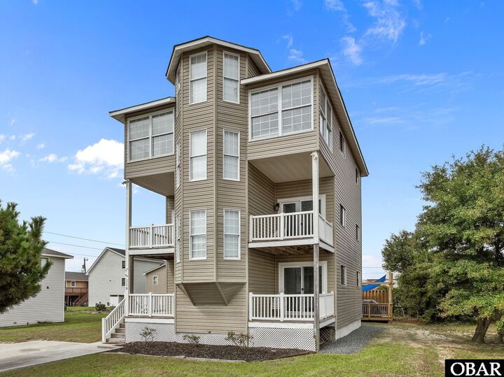 110 Baker Avenue  Kill Devil Hills NC 27948 photo