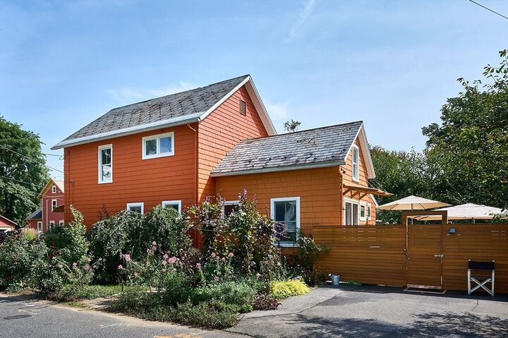 Property Photo: 14 Arlington St MA 01060