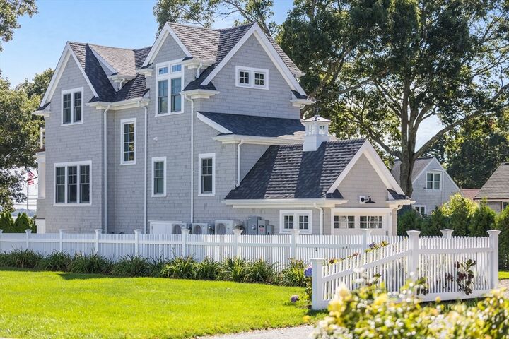 9 Penobscot Avenue  Bourne MA 02559 photo