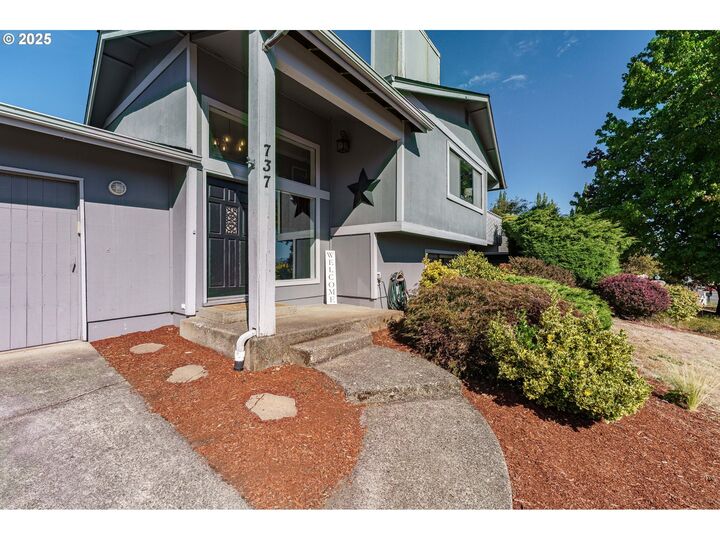 Property Photo: 737 NW 20th Ave WA 98607