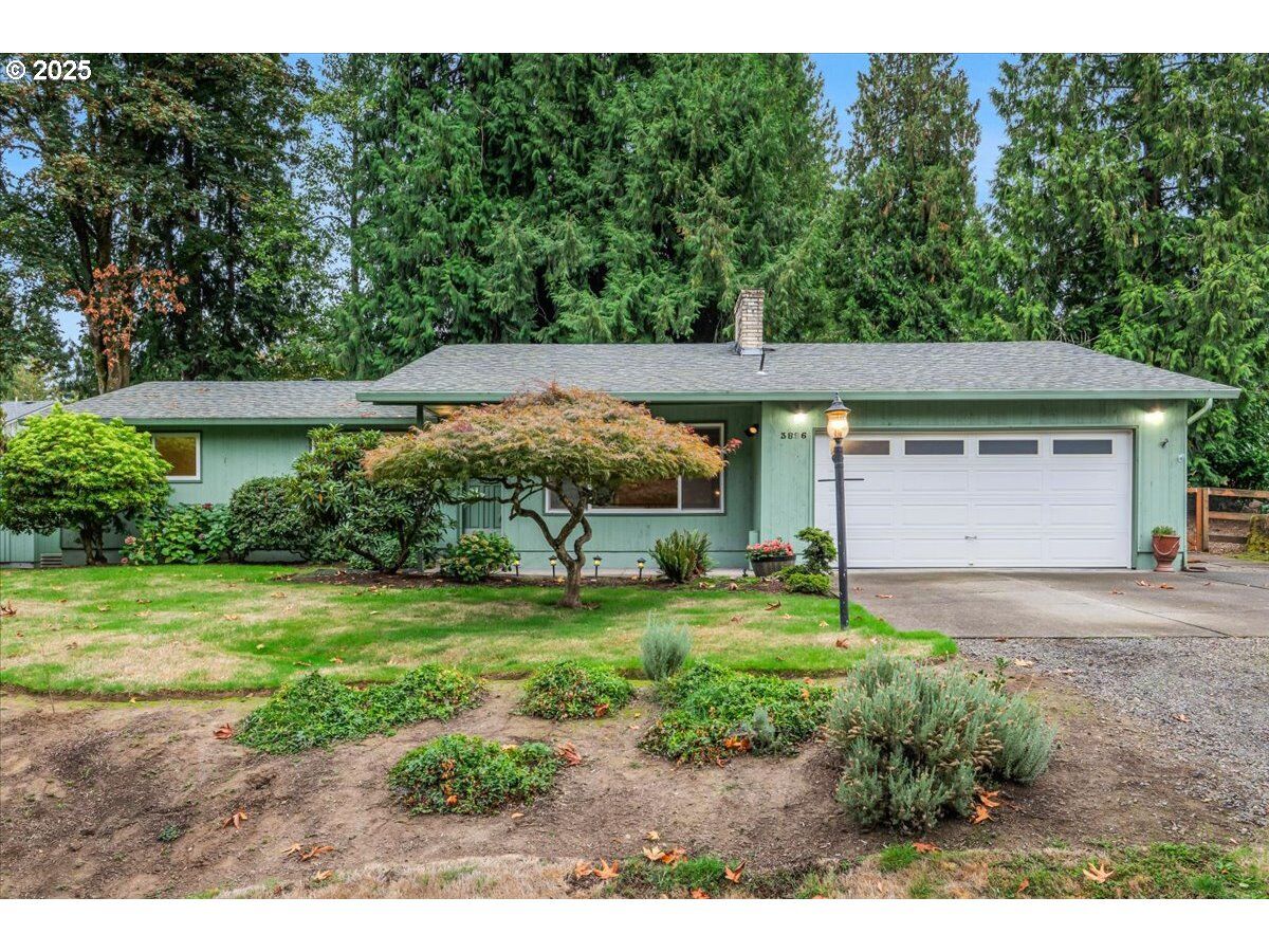 Property Photo:  3896 Cedaroak Dr  OR 97068 