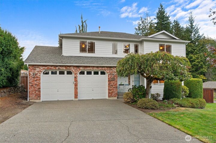 Property Photo:  2525  113th Place SE  WA 98208