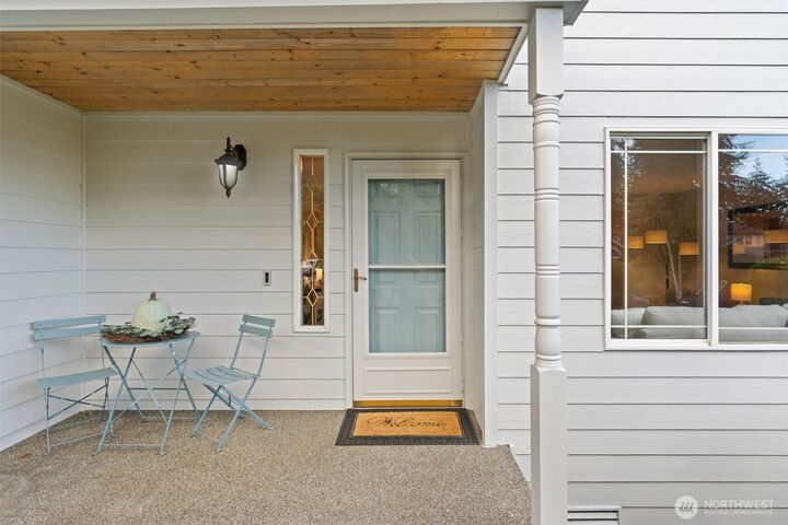 Property Photo:  2525  113th Place SE  WA 98208 