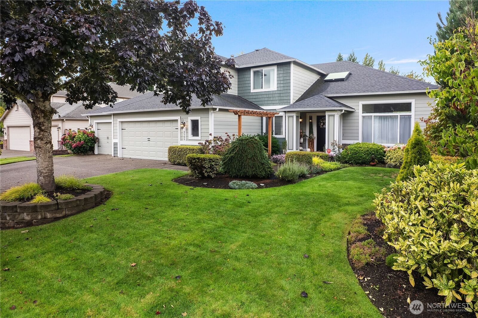 Property Photo:  2505  Simon Lane NE  WA 98506 