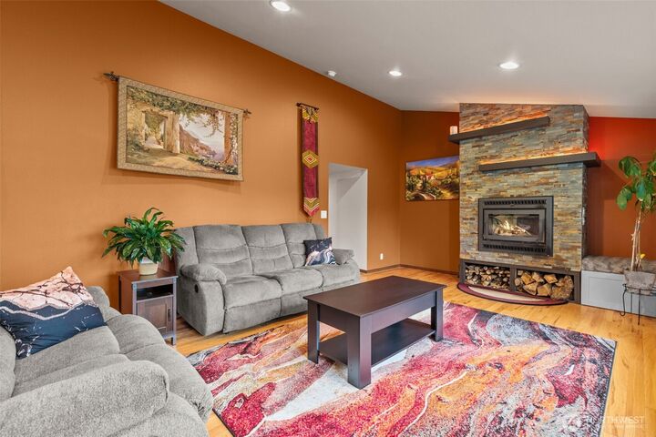 Property Photo:  13314  Yeager Road  WA 98272 