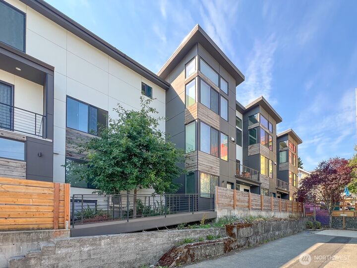 Property Photo:  5031  35th Avenue S Unit D  WA 98118 