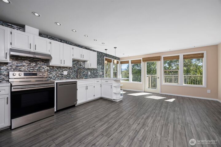 Property Photo:  3700  Alabama 316  WA 98229 