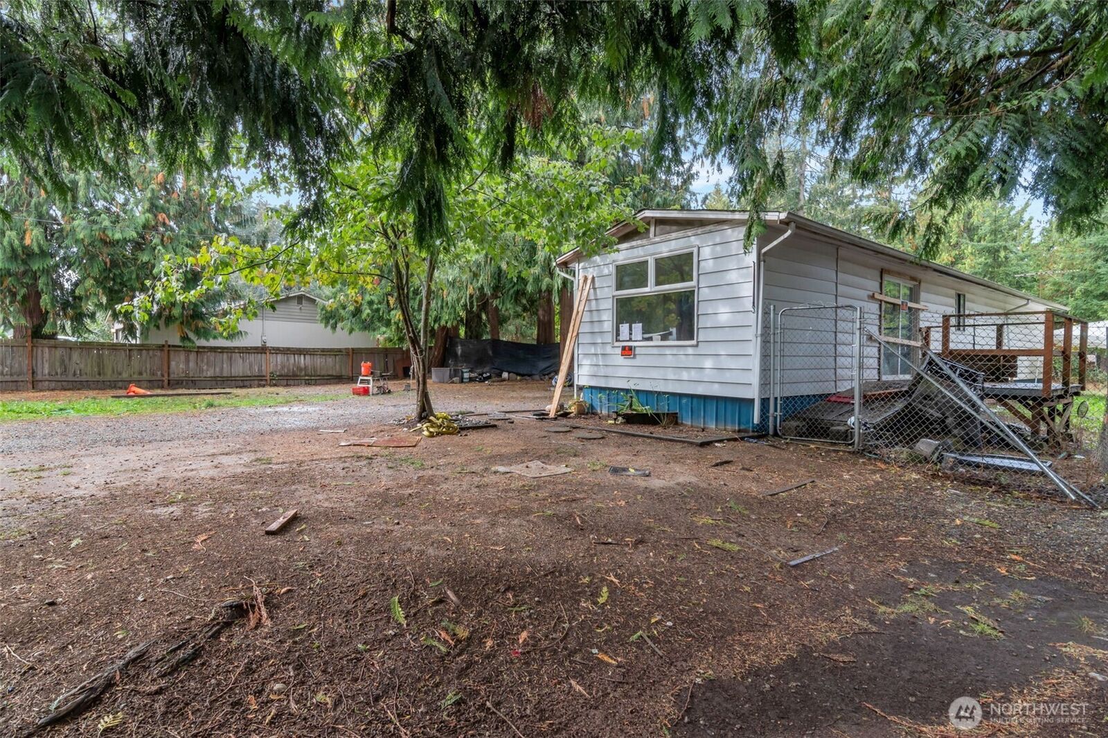 Property Photo: 9405 202nd Avenue E WA 98391
