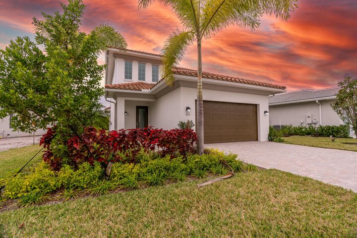 259 SE Via Bisento  Port Saint Lucie FL 34952 photo