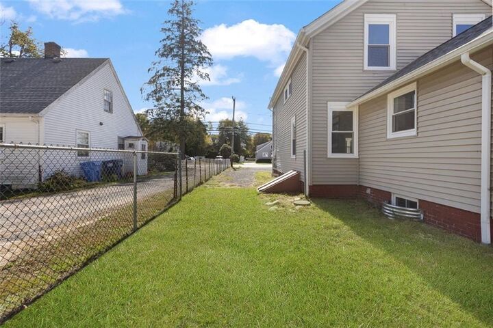 Property Photo:  3461 Kingstown Road  RI 02892 