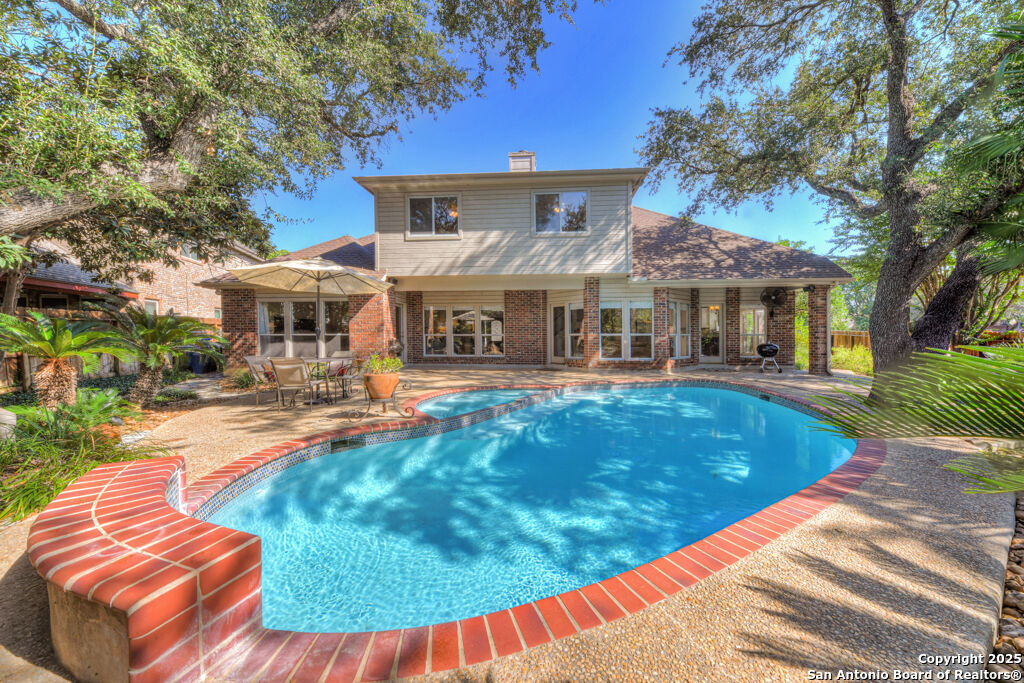 Property Photo: 2204 Blackoak Bnd TX 78248