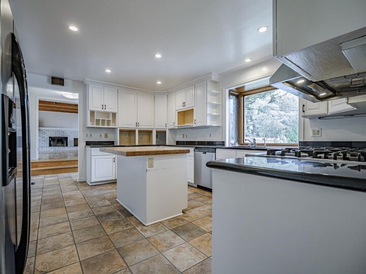 Property Photo:  1459 High Street  CA 95060 