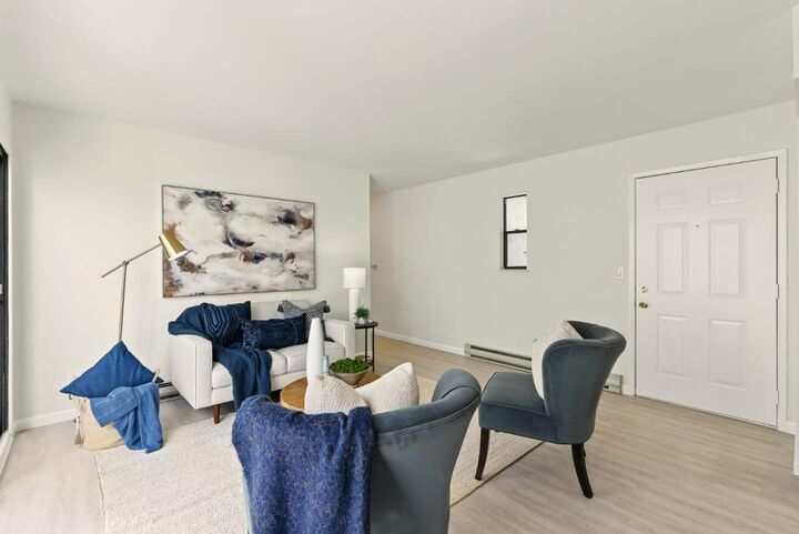 Property Photo:  1919 Alameda De Las Pulgas 126  CA 94403 