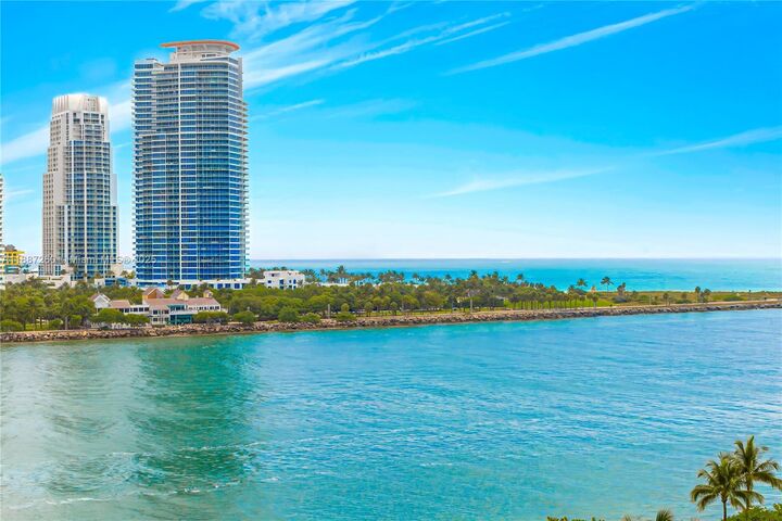 Property Photo: 7085 Fisher Island Dr 7085 FL 33109