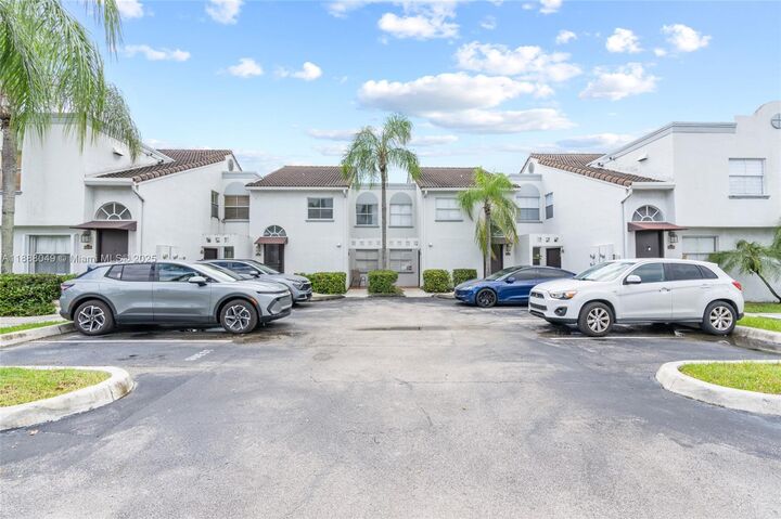Property Photo:  4624 NW 97th Pl 252  FL 33178 