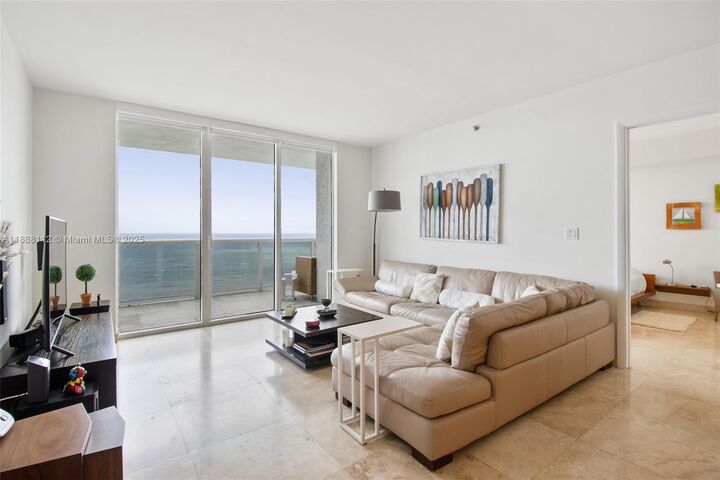 Property Photo:  1800 S Ocean Dr 2402  FL 33009 