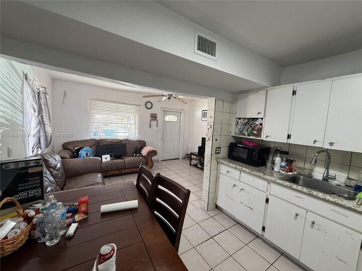 Property Photo:  810 NW 24th Ct  FL 33125 