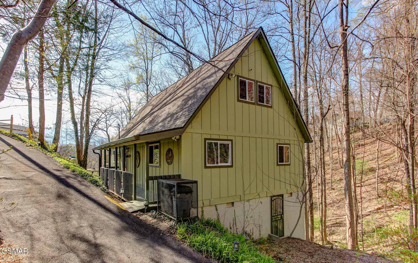 Property Photo:  1051 Wiley Oakley Drive  TN 37738 