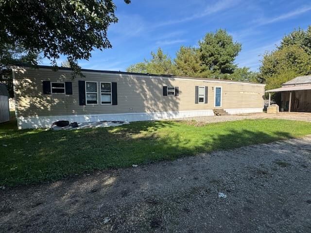 Property Photo:  7183 Kingston Adelphi Road  OH 45644 