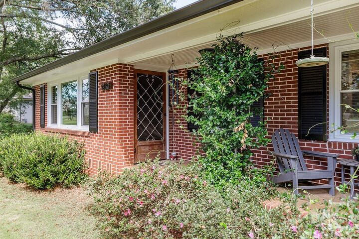Property Photo: 250 N Church Street GA 30683