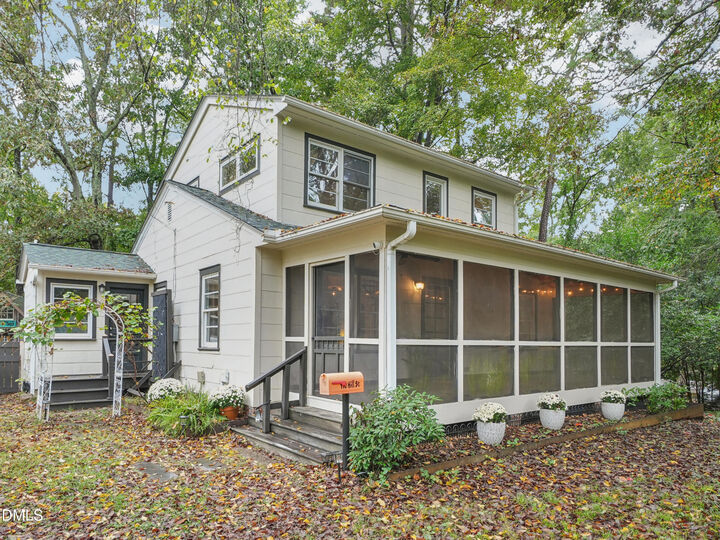 Property Photo: 110 Hill Street NC 27514