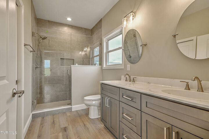 Property Photo: 225 Red Tail Ridge TN 37743