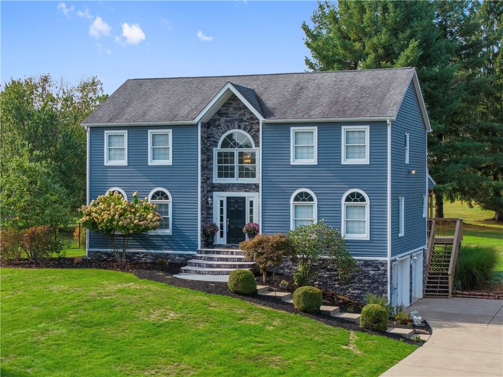 Property Photo:  106 Good Luck Ln  PA 16046 