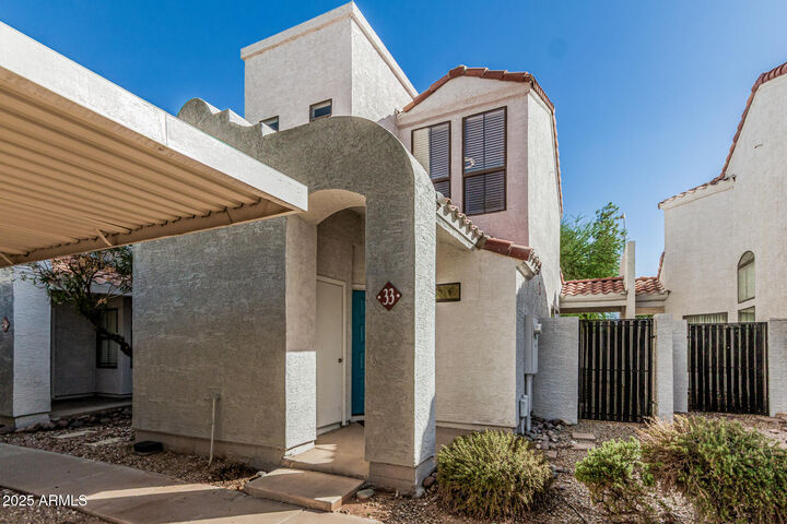 280 S Elizabeth Way 33  Chandler AZ 85225 photo
