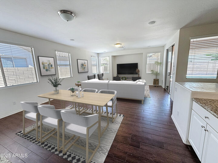 14437 W Lexington Avenue  Goodyear AZ 85395 photo