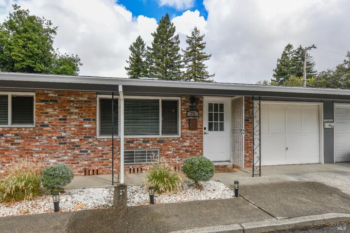 71 Larkfield Maples Court  Santa Rosa CA 95403 photo