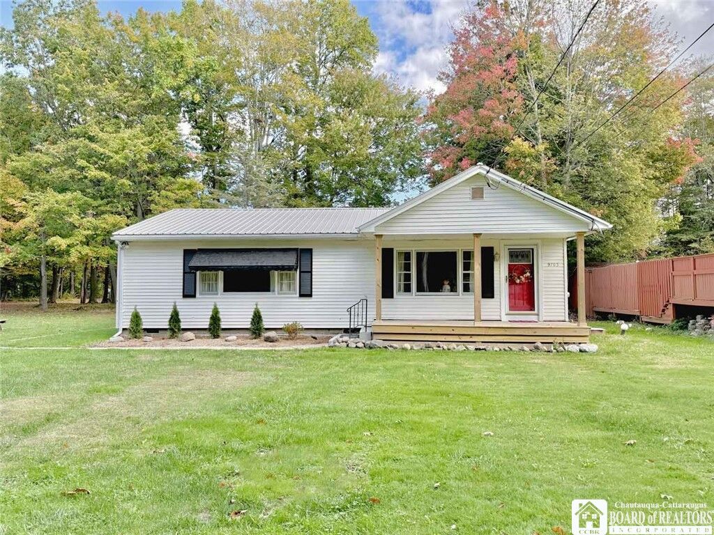 Property Photo: 9705 Northfield Street NY 14006