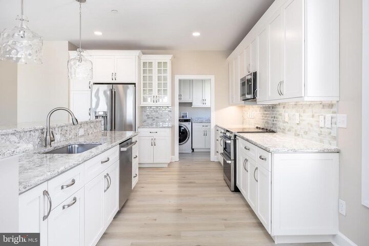 Property Photo: 1505 Saint Louis Avenue 301 MD 21842
