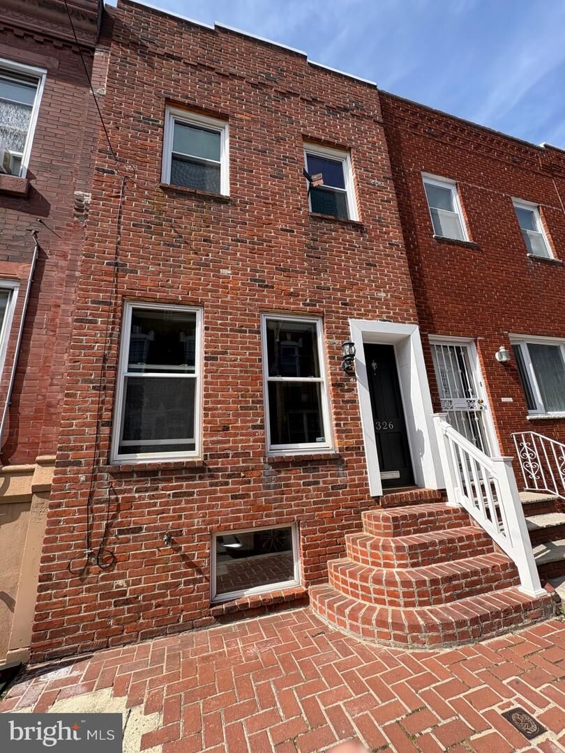 Property Photo:  2326 S Carlisle Street  PA 19145 