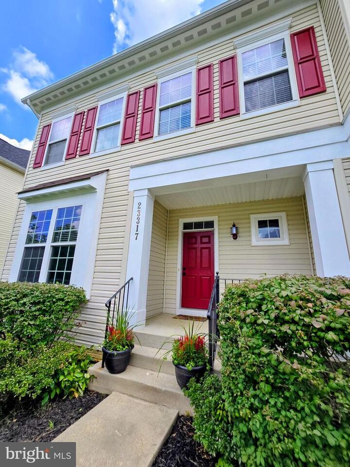 Property Photo: 23317 Hyacinth Lane MD 20619