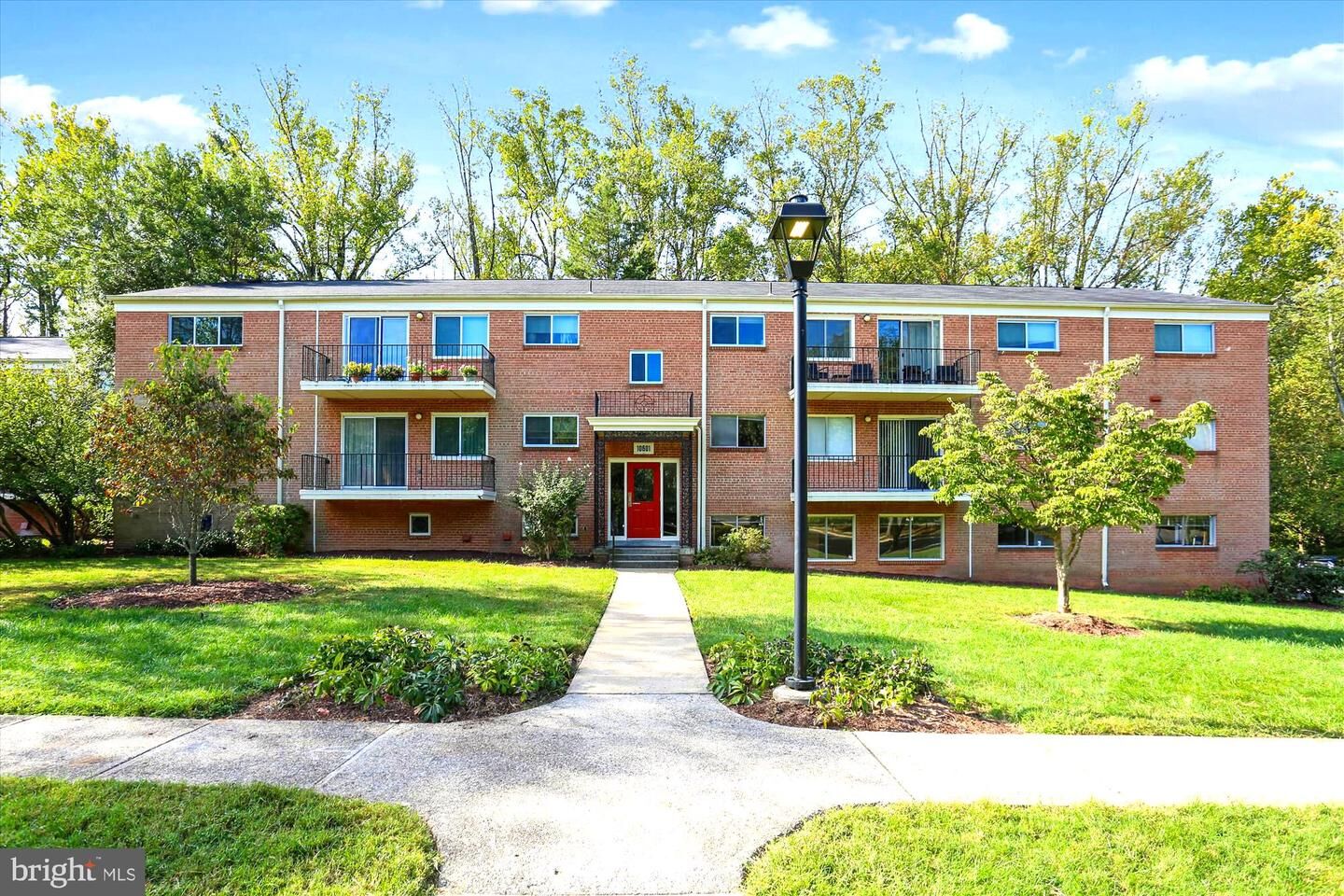Property Photo: 10601 Weymouth Street 4 MD 20814