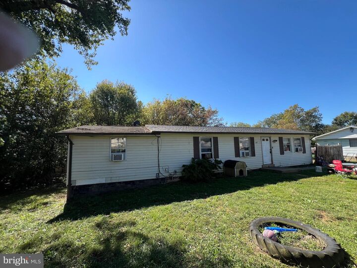 Property Photo: 32 Anvil Road WV 25430