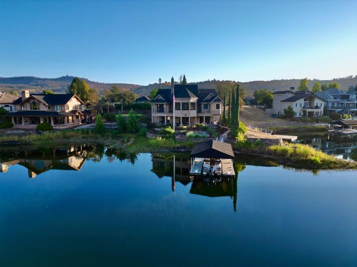 Property Photo:  131 Sanguinetti Court  CA 95228