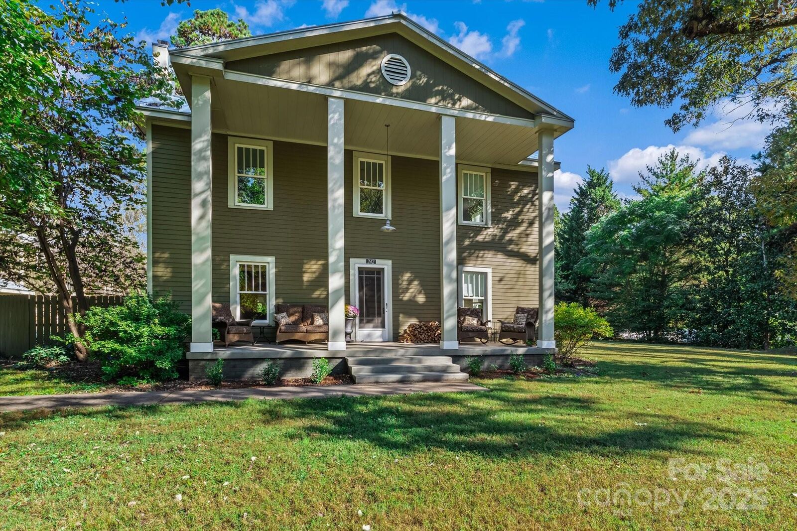 Property Photo: 242 Templeton Road NC 28117