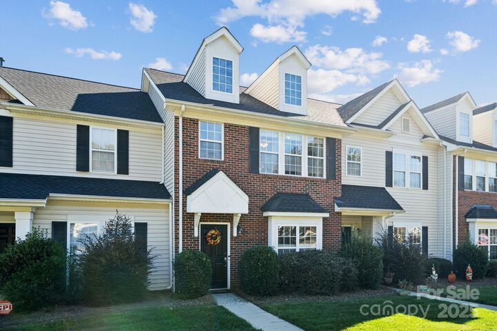 Property Photo: 2021 Twilight Lane NC 28110
