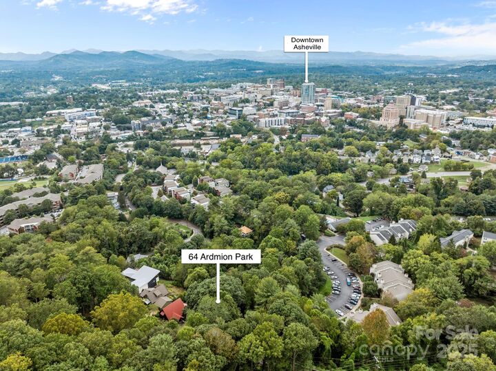 Property Photo:  64 Ardmion Park 1  NC 28801 