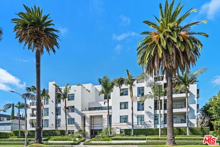 447 N Doheny Dr  Beverly Hills CA 90210 photo