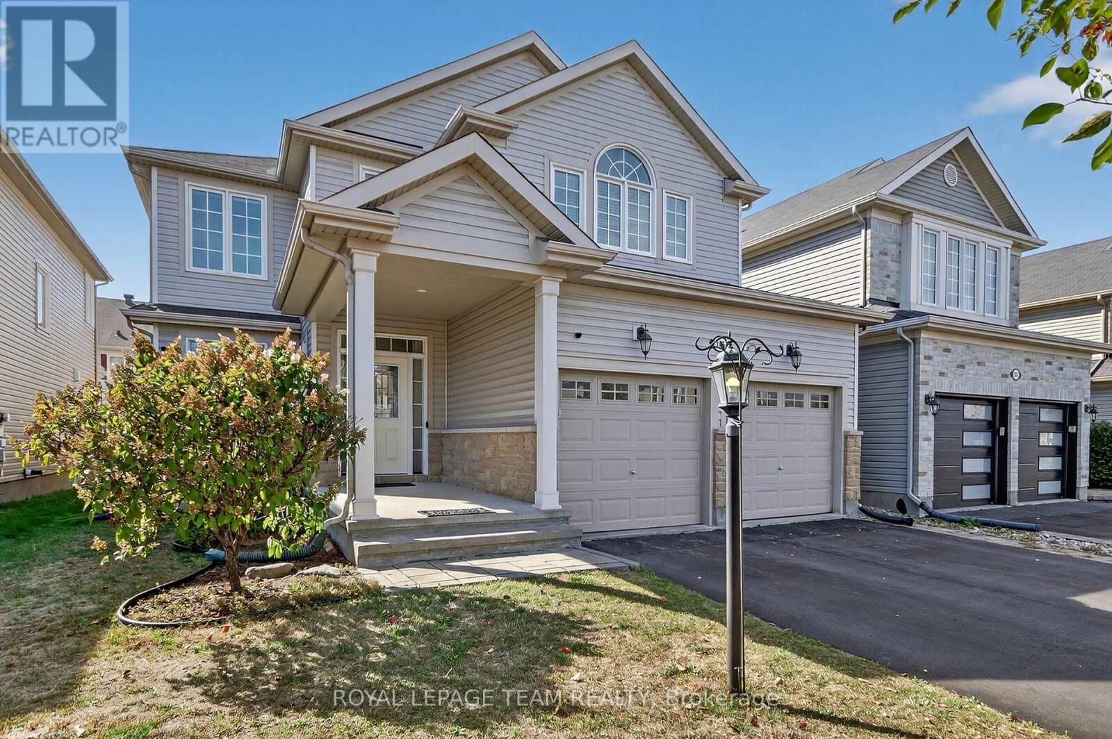 Property Photo:  347 Tucana Way  ON K2J 0Z8 