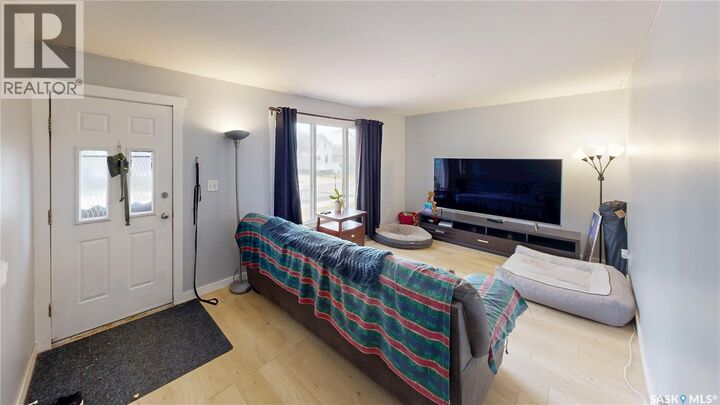 Property Photo:  2130 Atkinson Street  SK S4N 3W9 